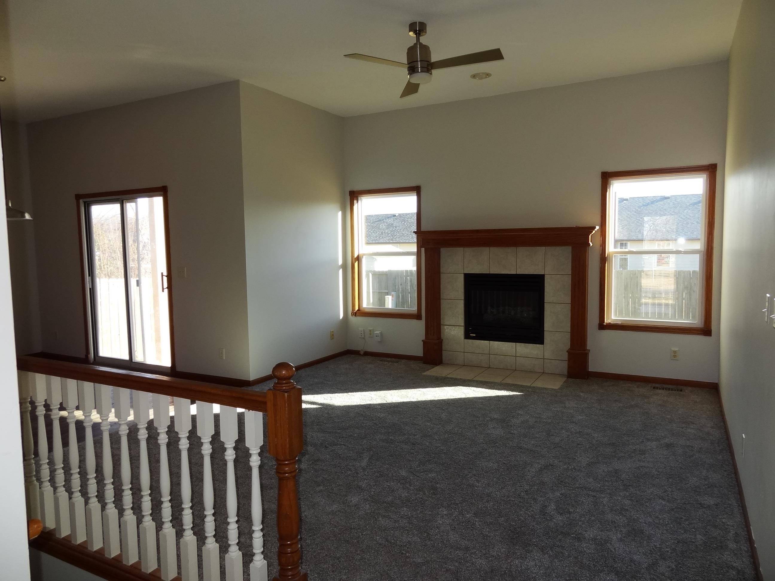 8403 E Zimmerly St, Wichita, KS 67207