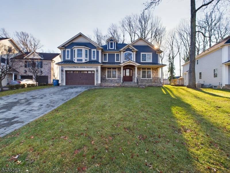 301 Garrett Rd, Mountainside Boro, NJ 07092