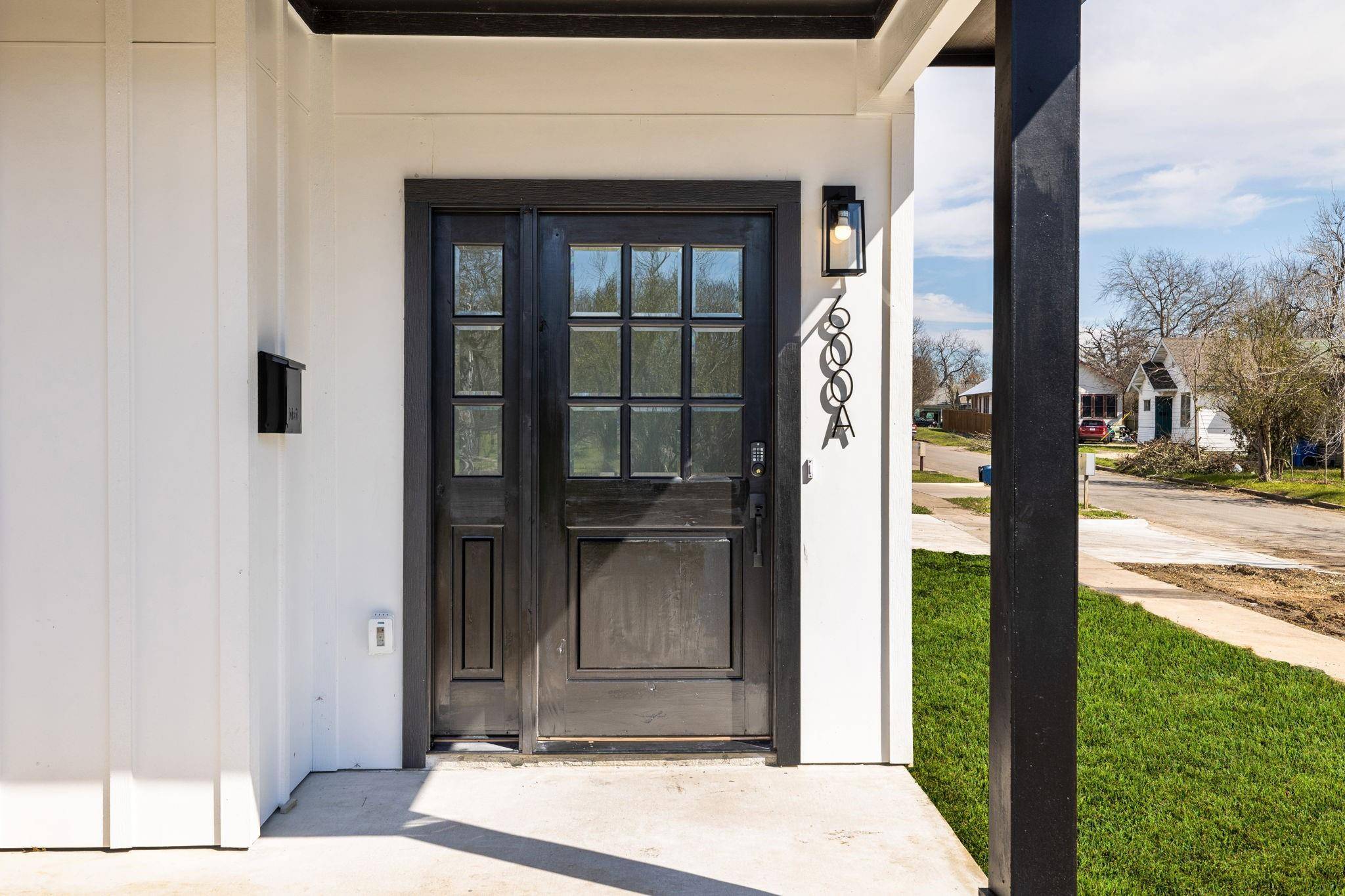 600 Unit A Kimbro ST, Taylor, TX 76574