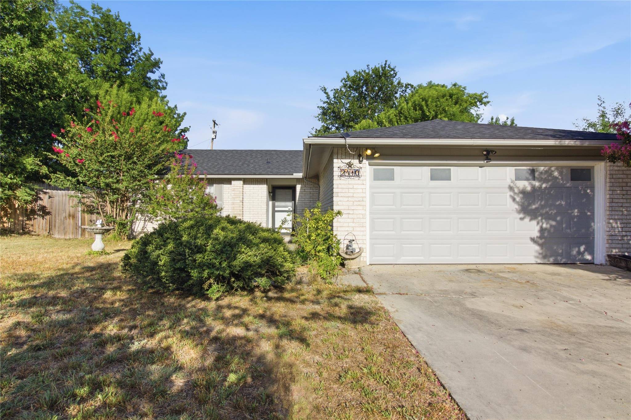 2410 Buttercup CIR, Killeen, TX 76542