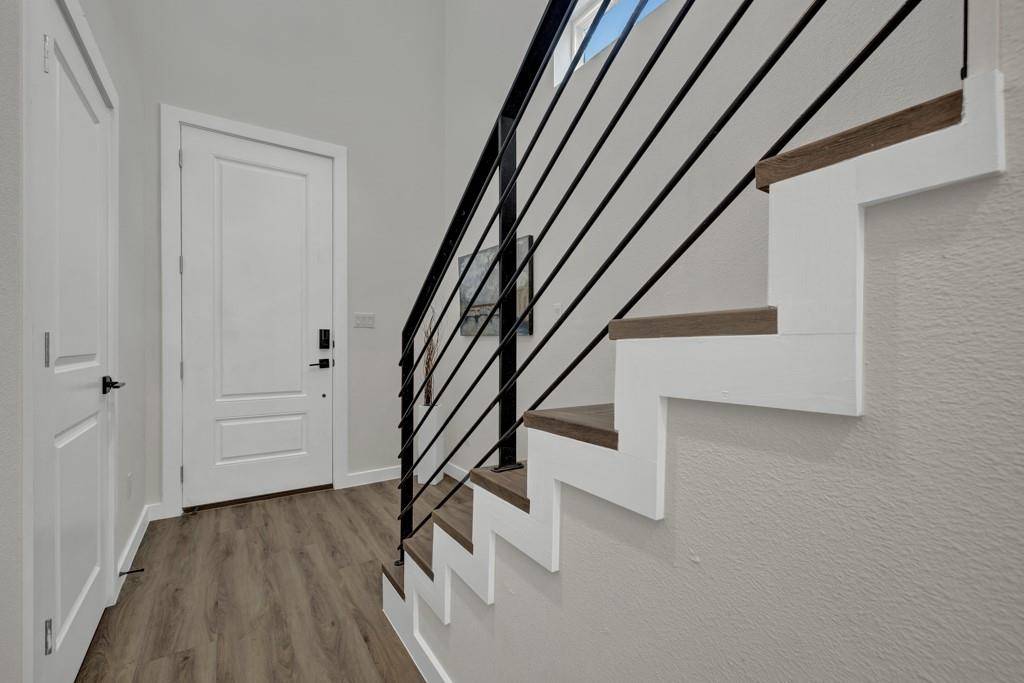 104 Creekside TRL #104, Kyle, TX 78640