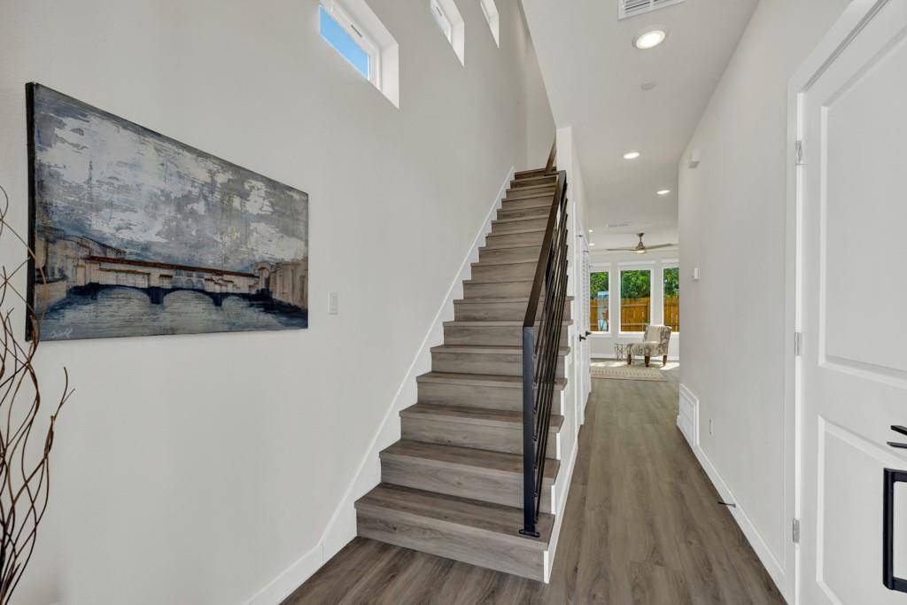 104 Creekside TRL #104, Kyle, TX 78640