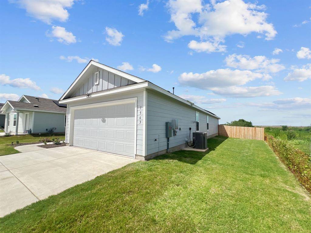 1563 Soapstone PASS, San Marcos, TX 78656