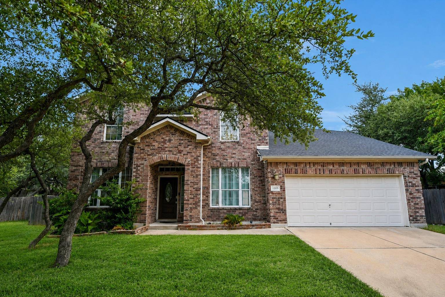 1205 Yountville DR, Leander, TX 78641