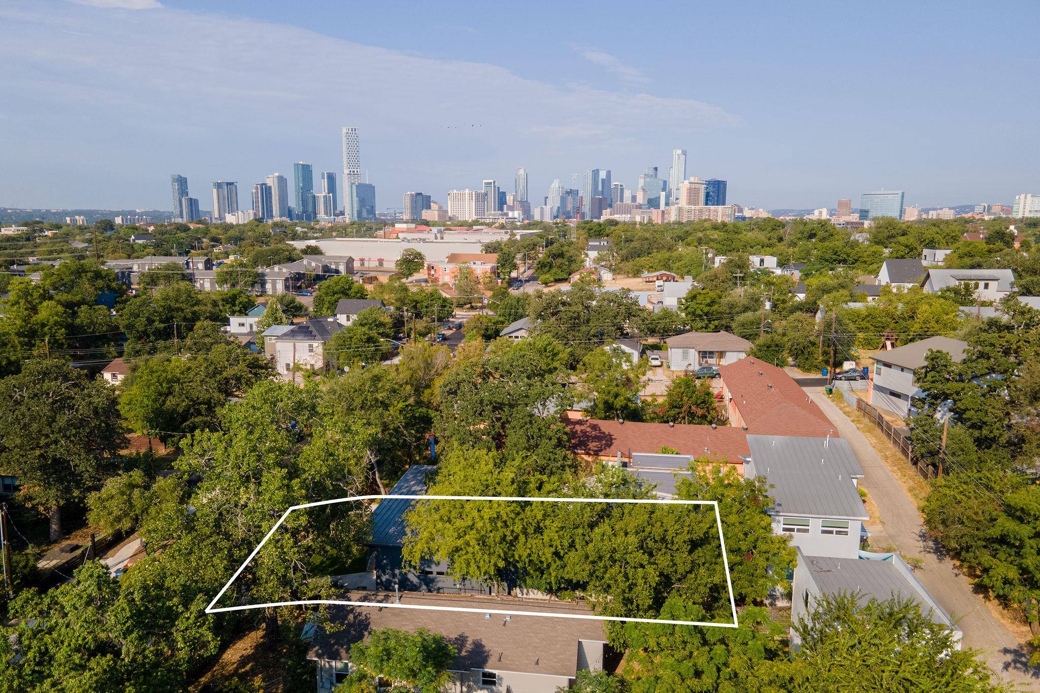 2004 Pennsylvania Ave #A, Austin, TX 78702