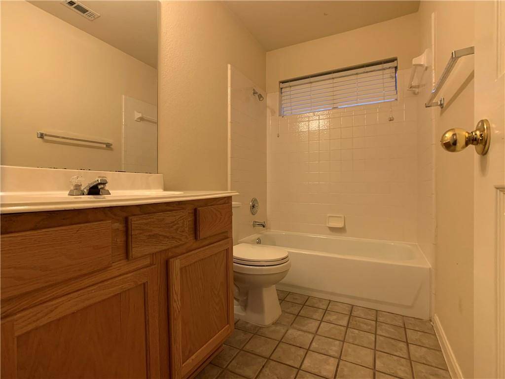 5726 Taylorcrest DR, Austin, TX 78749
