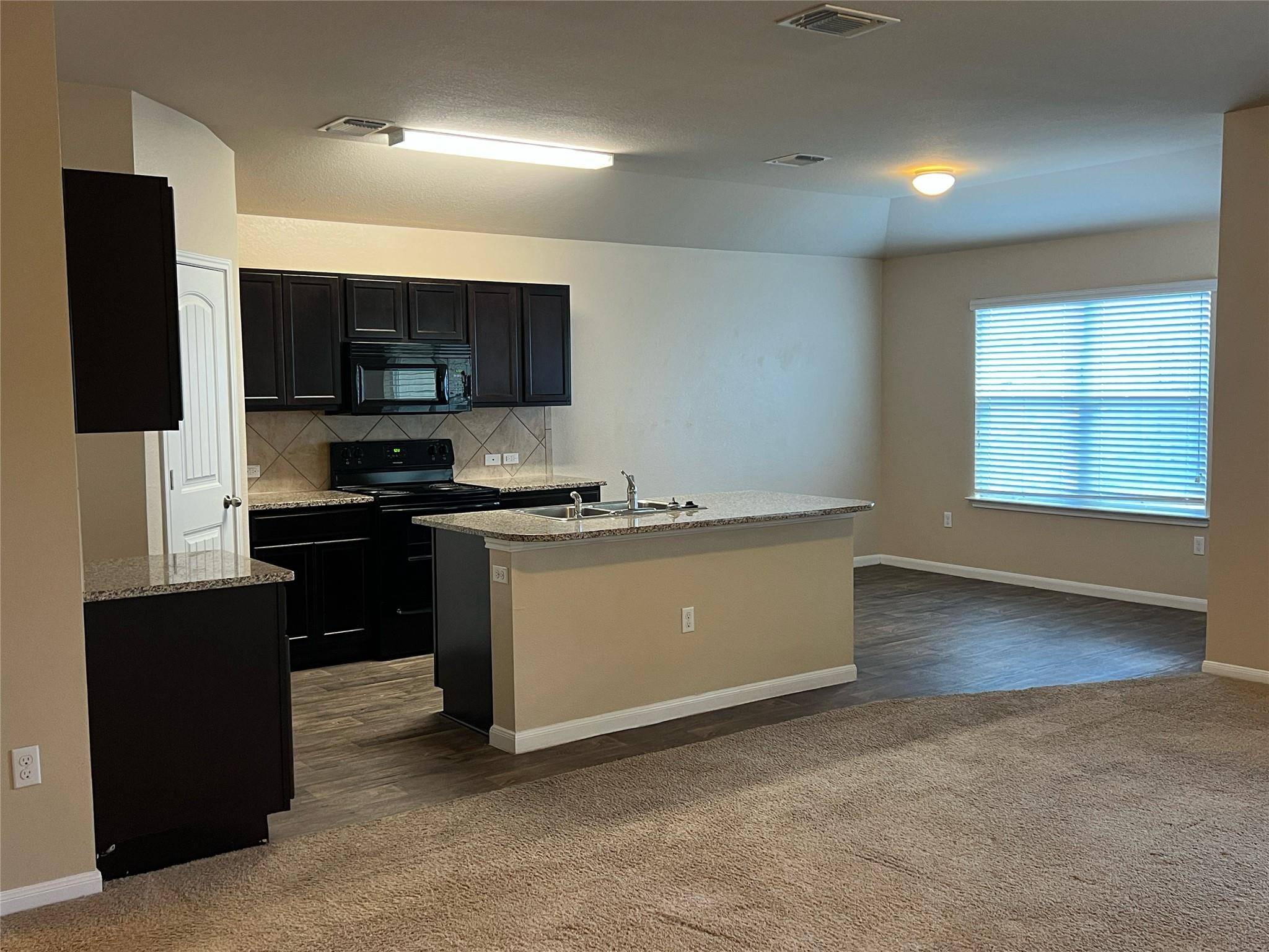 119 Acadia CV, Hutto, TX 78634