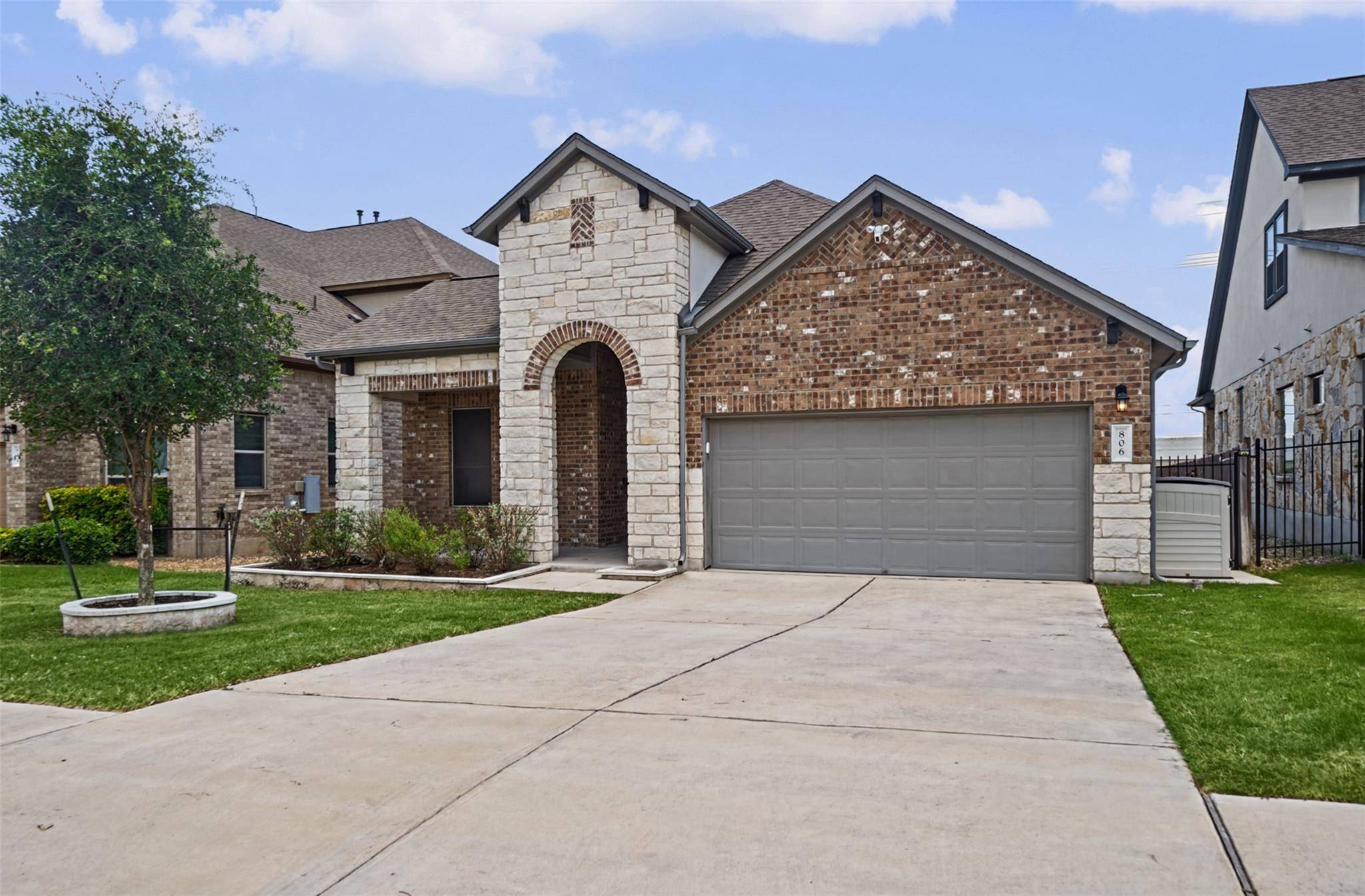 806 Clearwell ST, Cedar Park, TX 78613