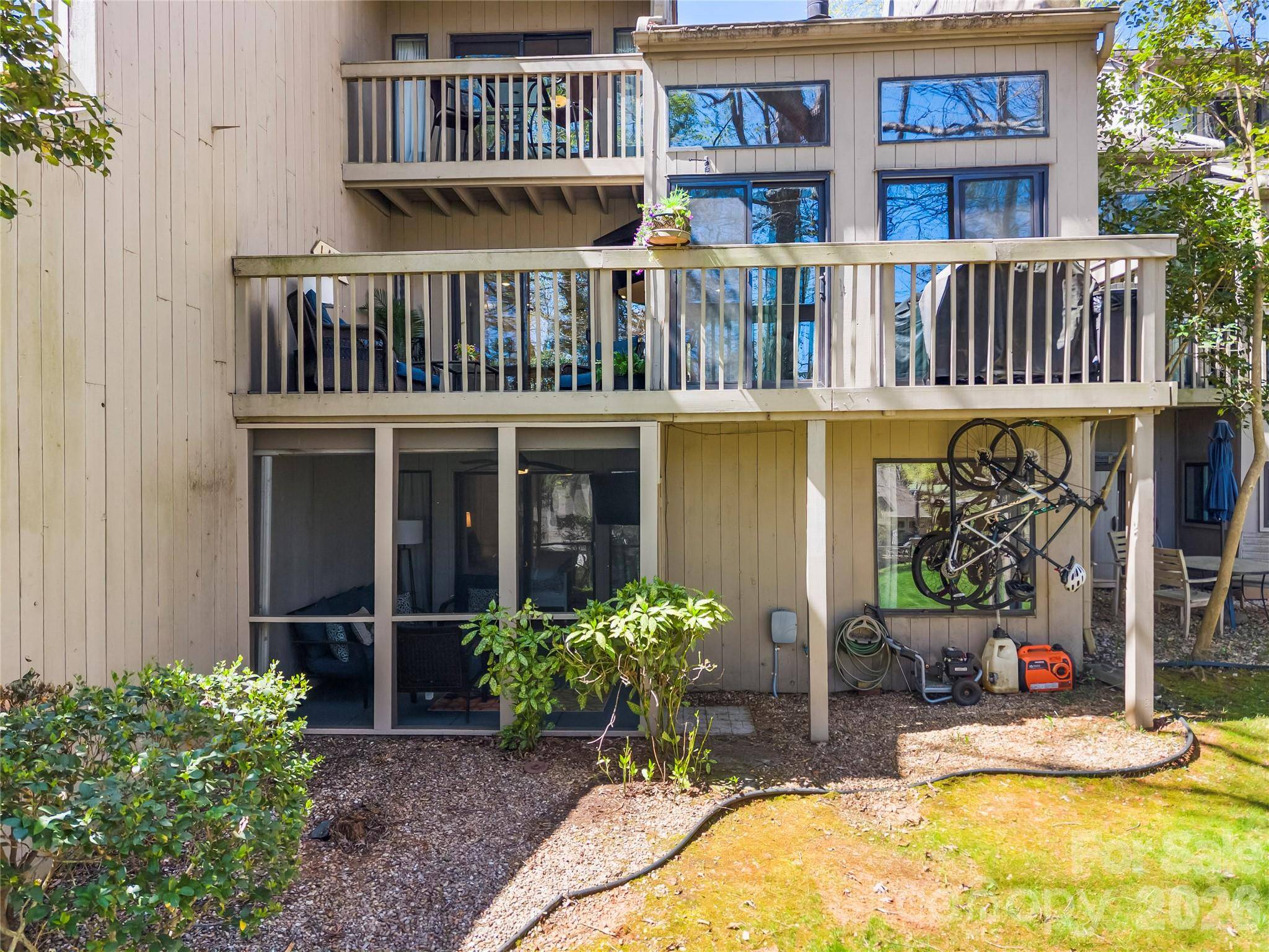 133 Pine Grove CIR, Clover, SC 29710