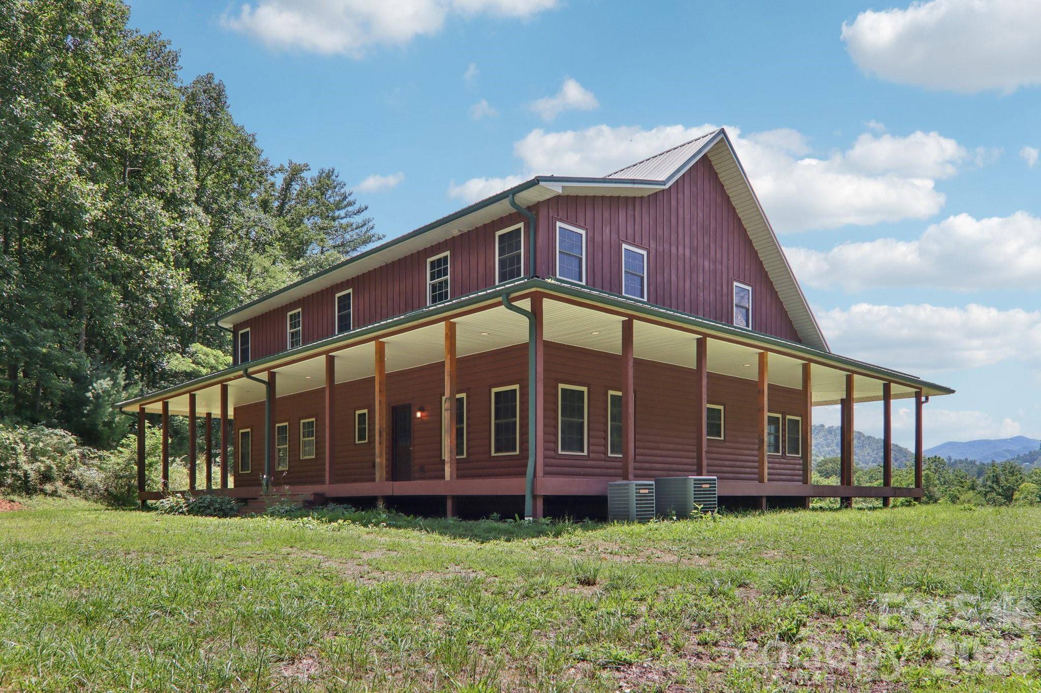 225 Fines Creek RD, Clyde, NC 28721