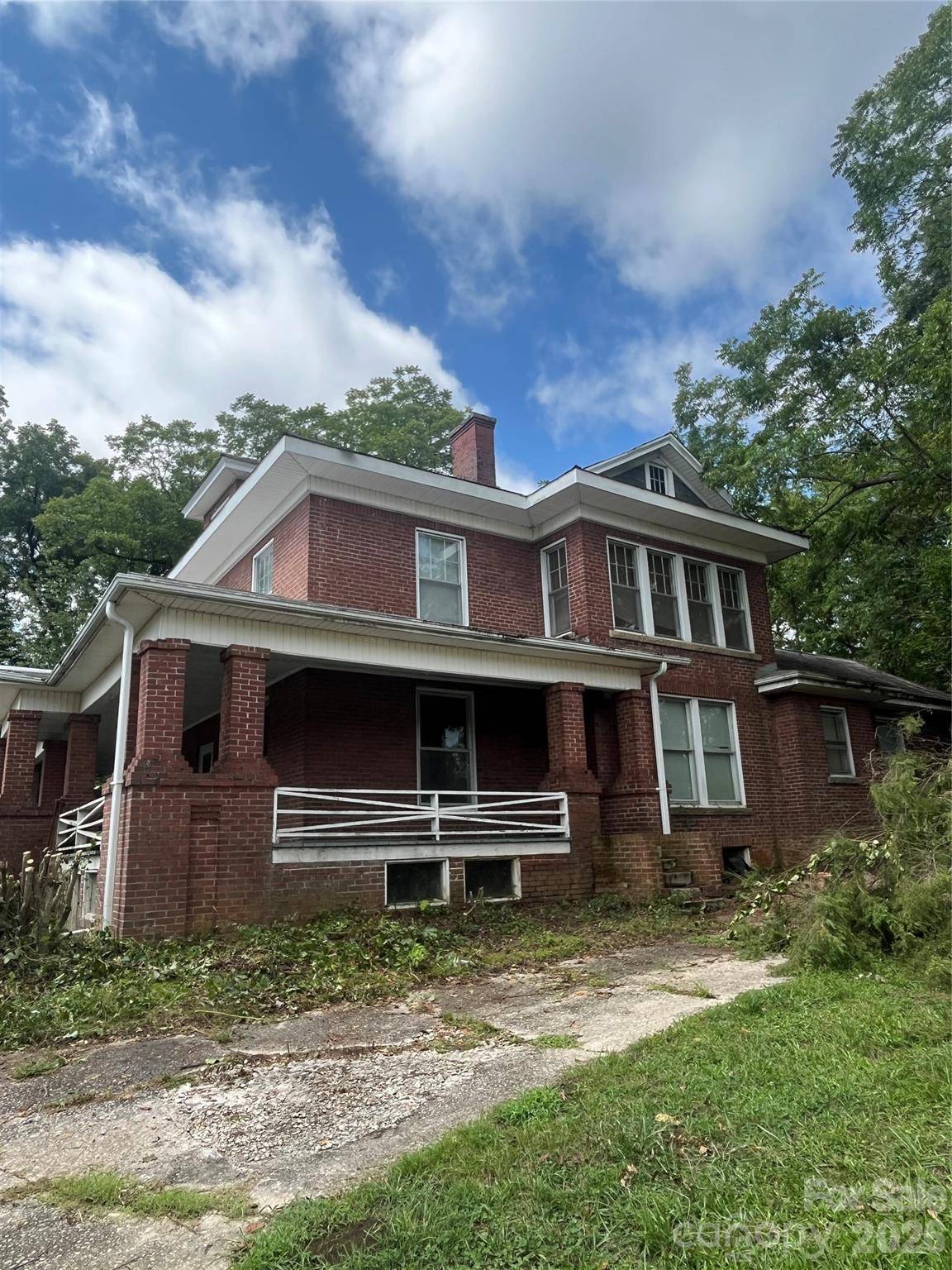 108 Harwood ST, Albemarle, NC 28001