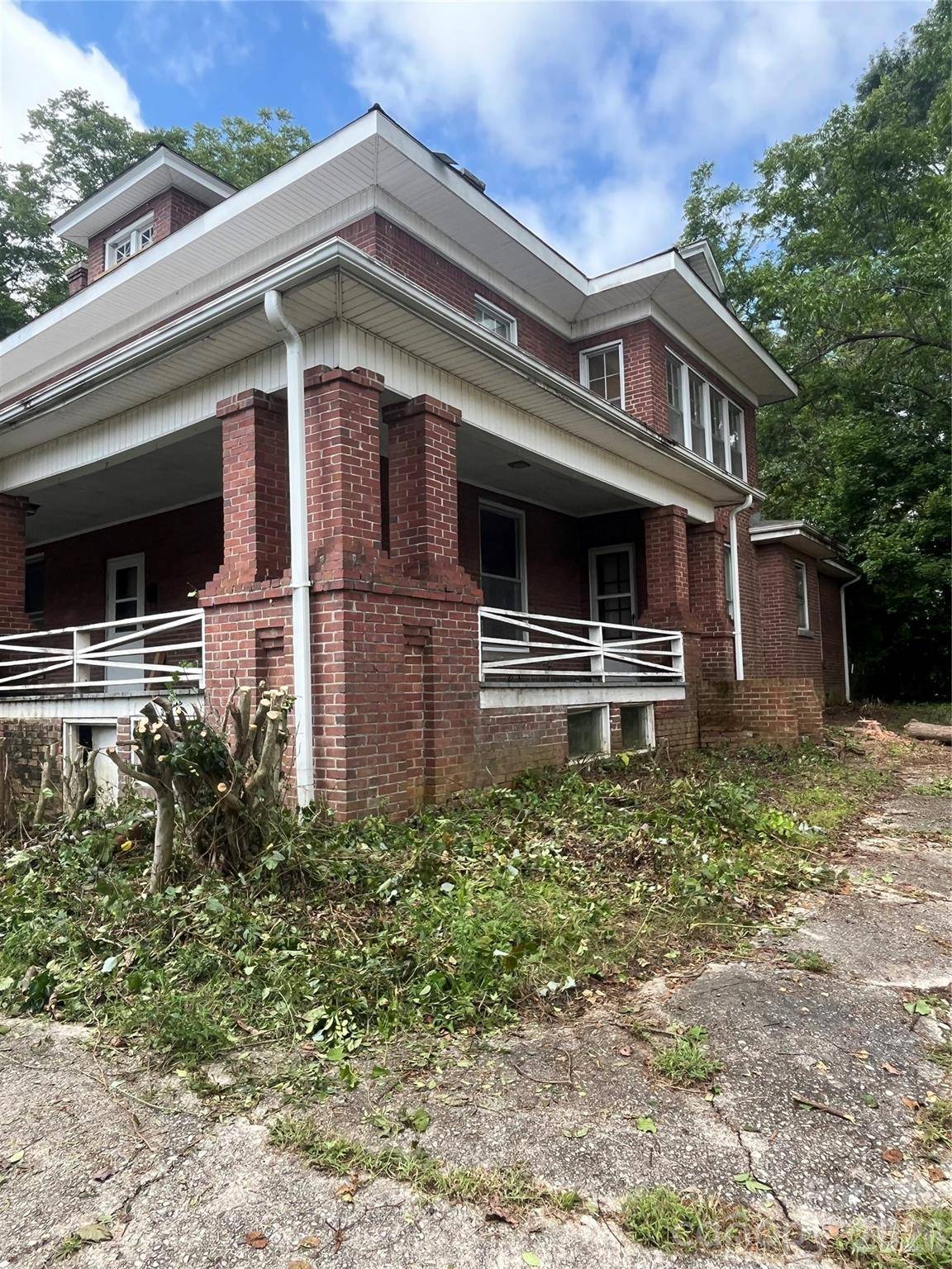 108 Harwood ST, Albemarle, NC 28001