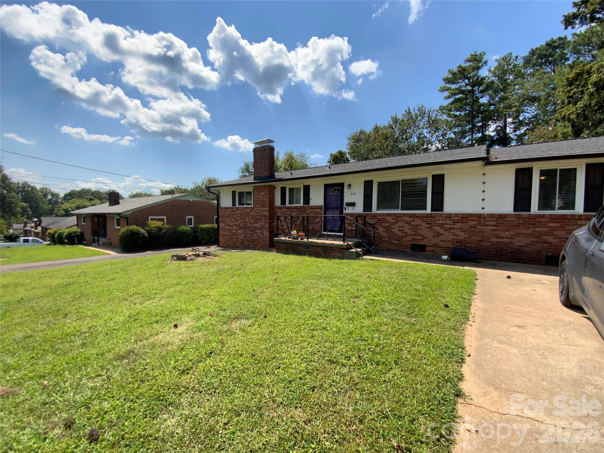 325 Glenwood DR, Mooresville, NC 28115