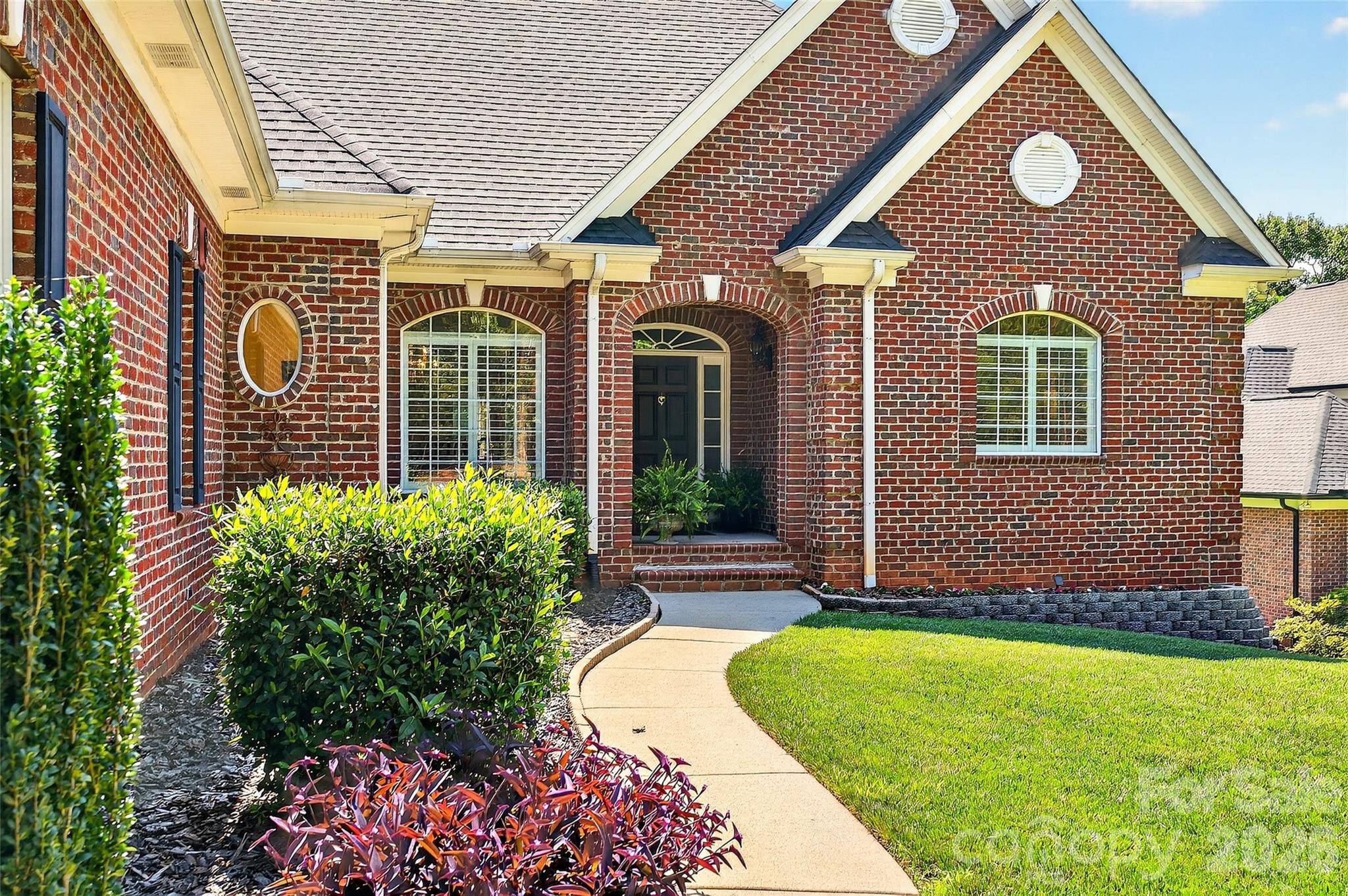 3574 Live Oaks AVE, Terrell, NC 28682
