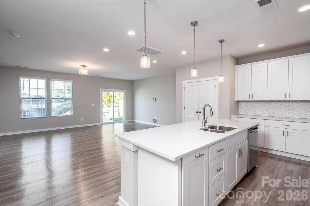 312 Cannamela DR, Pineville, NC 28134