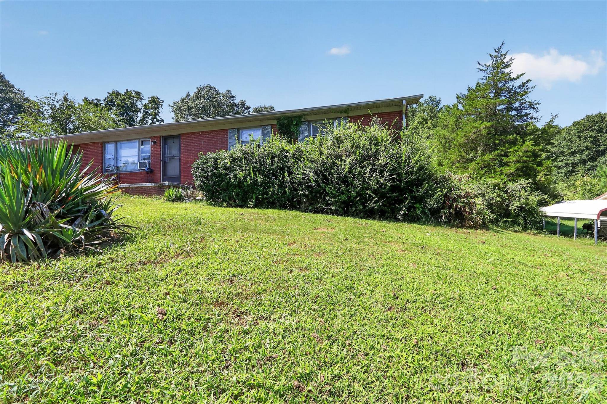 521 Lee DR, Shelby, NC 28152