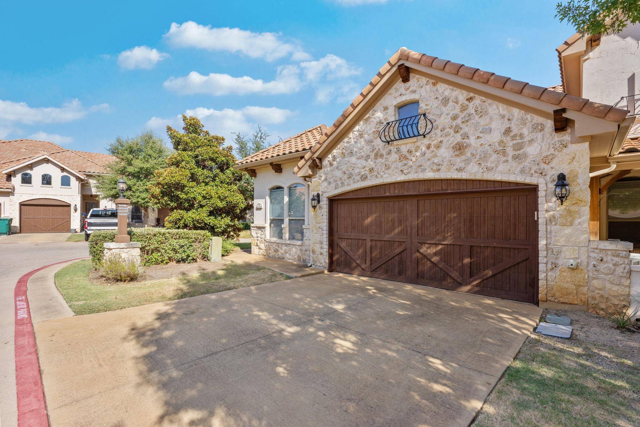 306 Enclave Circle, Horseshoe Bay, TX 78657