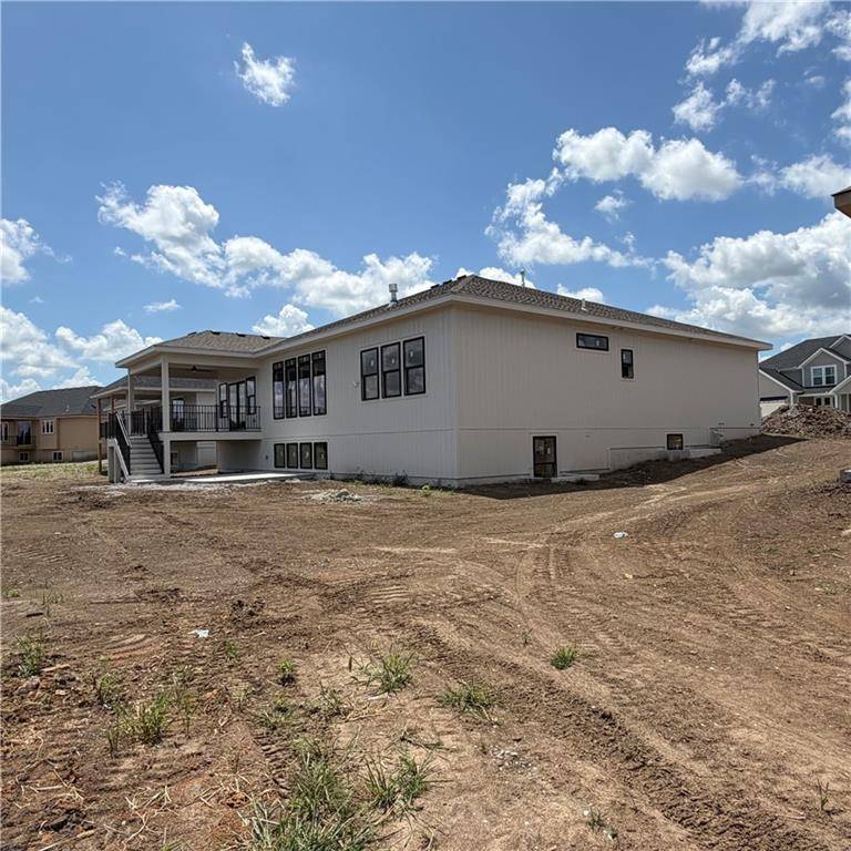 2343 Foxtail DR, Kearney, MO 64060