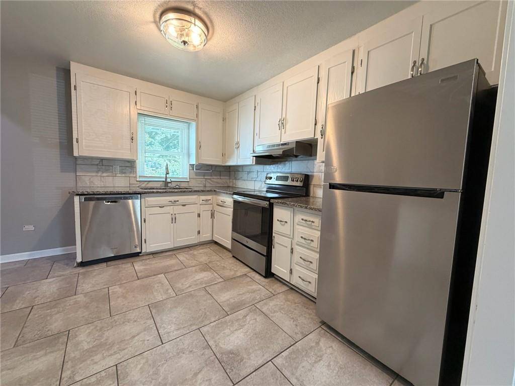 2602 NW 86th ST, Kansas City, MO 64154