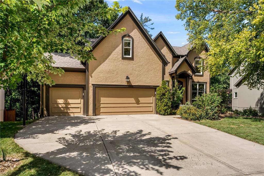 4606 AMINDA ST, Shawnee, KS 66226