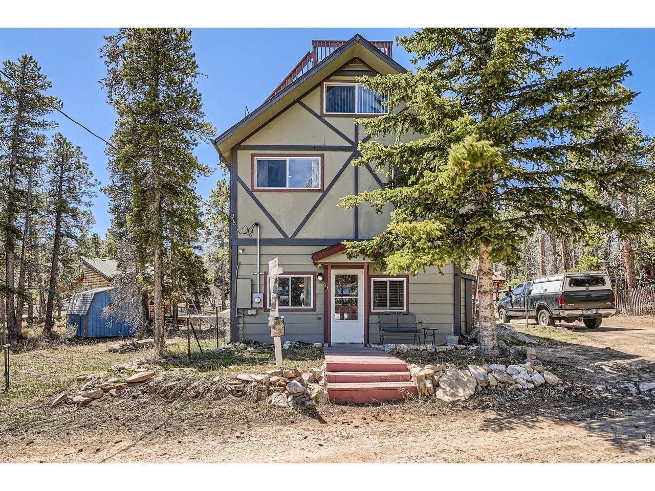 33 L, Golden, CO 80403
