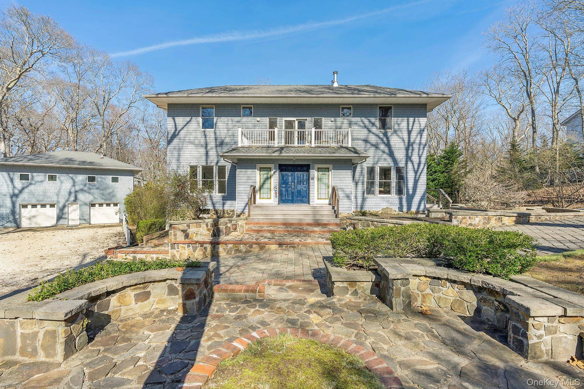 4 Bayview AVE, Shelter Island Heights, NY 11965