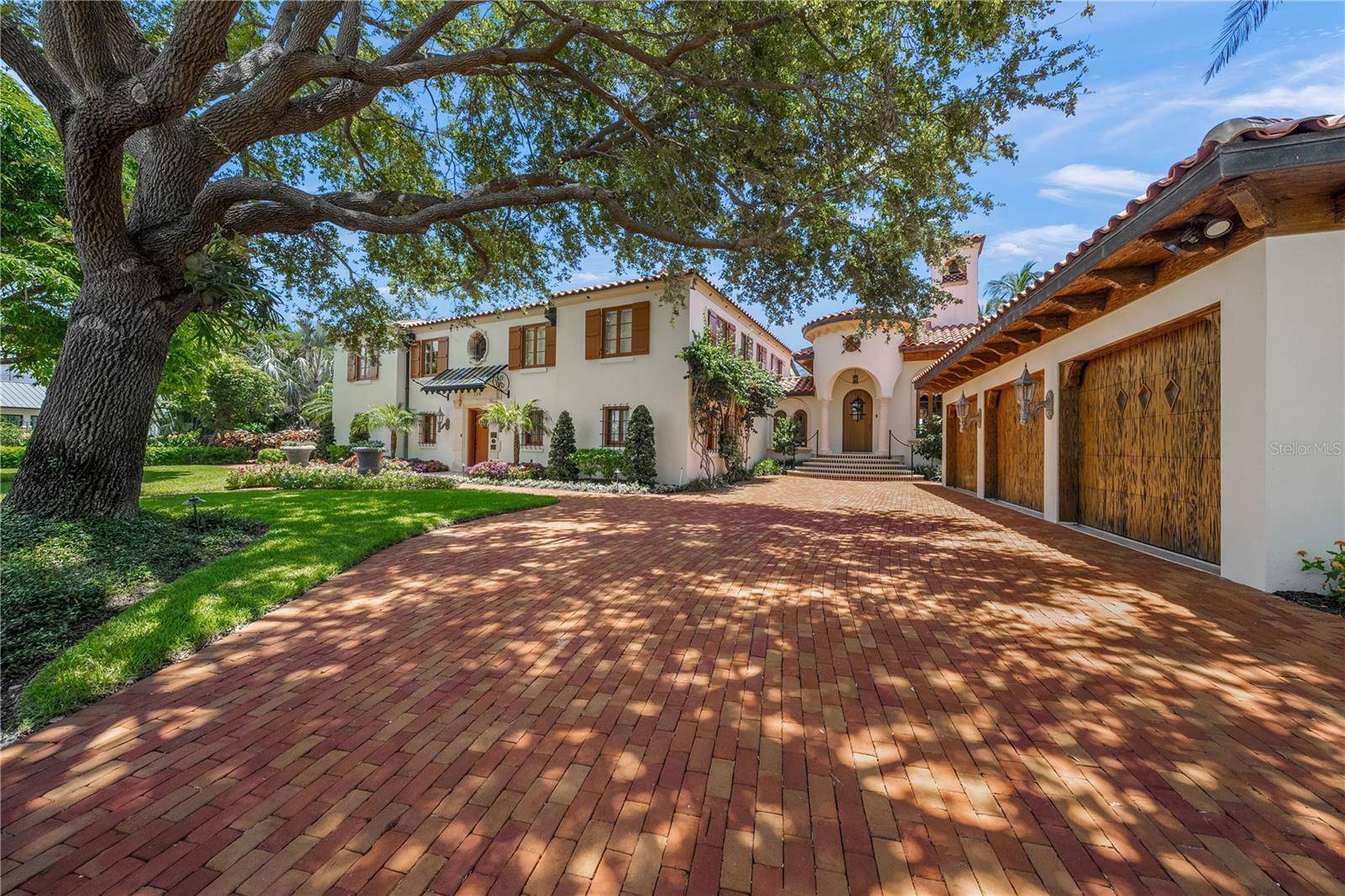139 S WASHINGTON DR, Sarasota, FL 34236