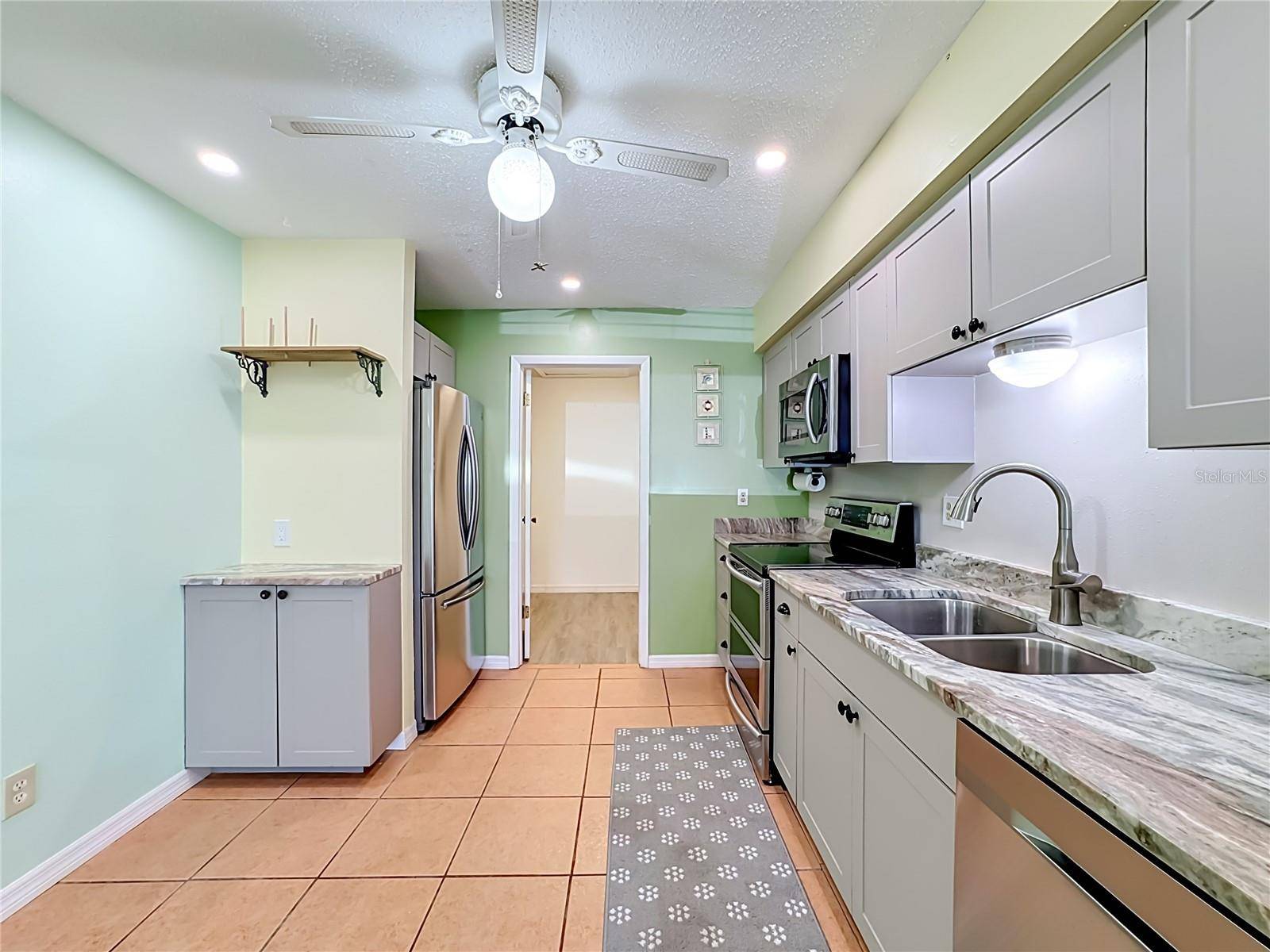 4190 66TH STREET CIR W #O, Bradenton, FL 34209