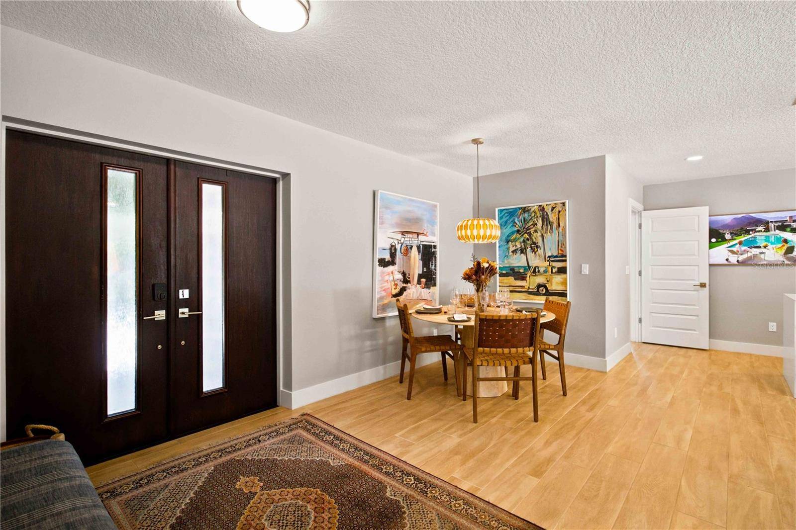 2410 SIESTA DR, Sarasota, FL 34239