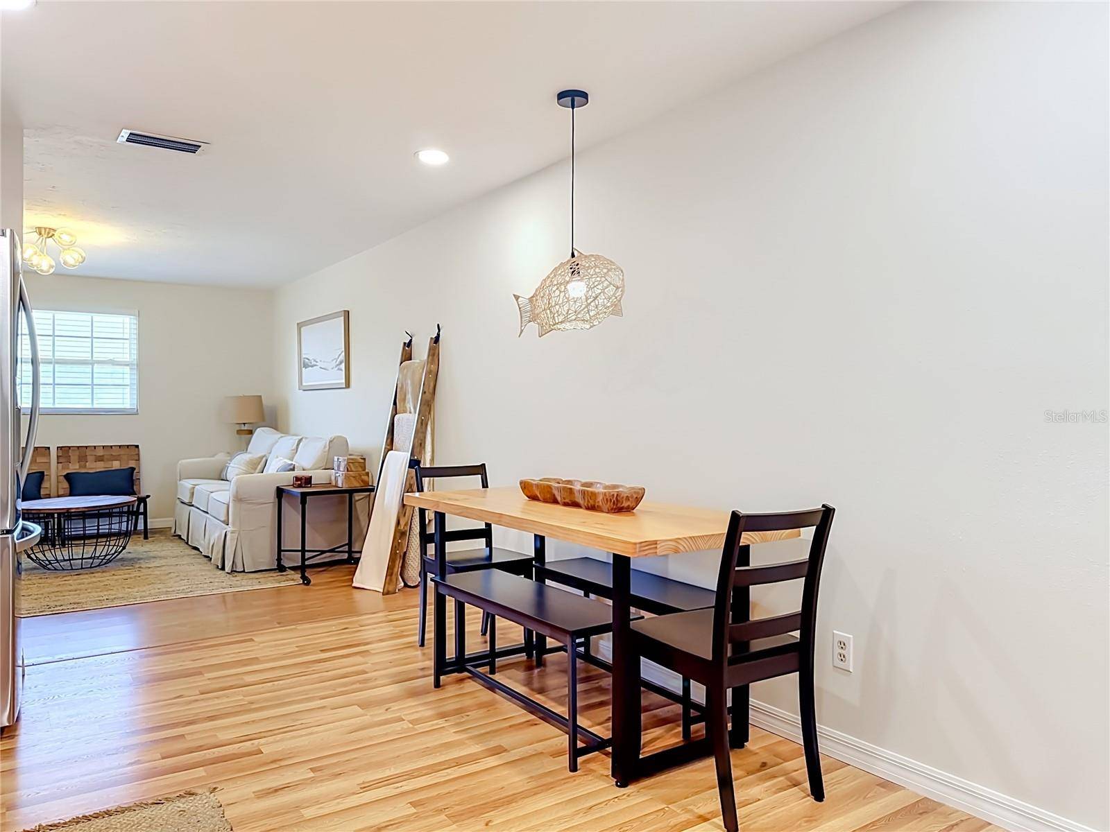 202 PEACOCK UNIT B LN #B, Holmes Beach, FL 34217