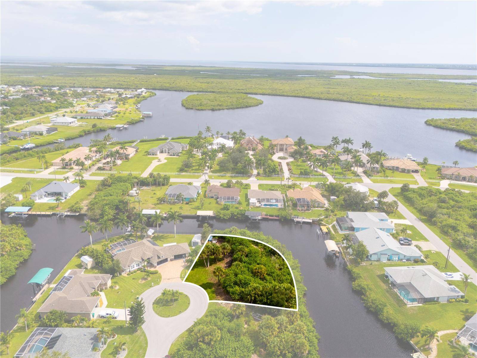 4497 BAYVIEW ST, Port Charlotte, FL 33948