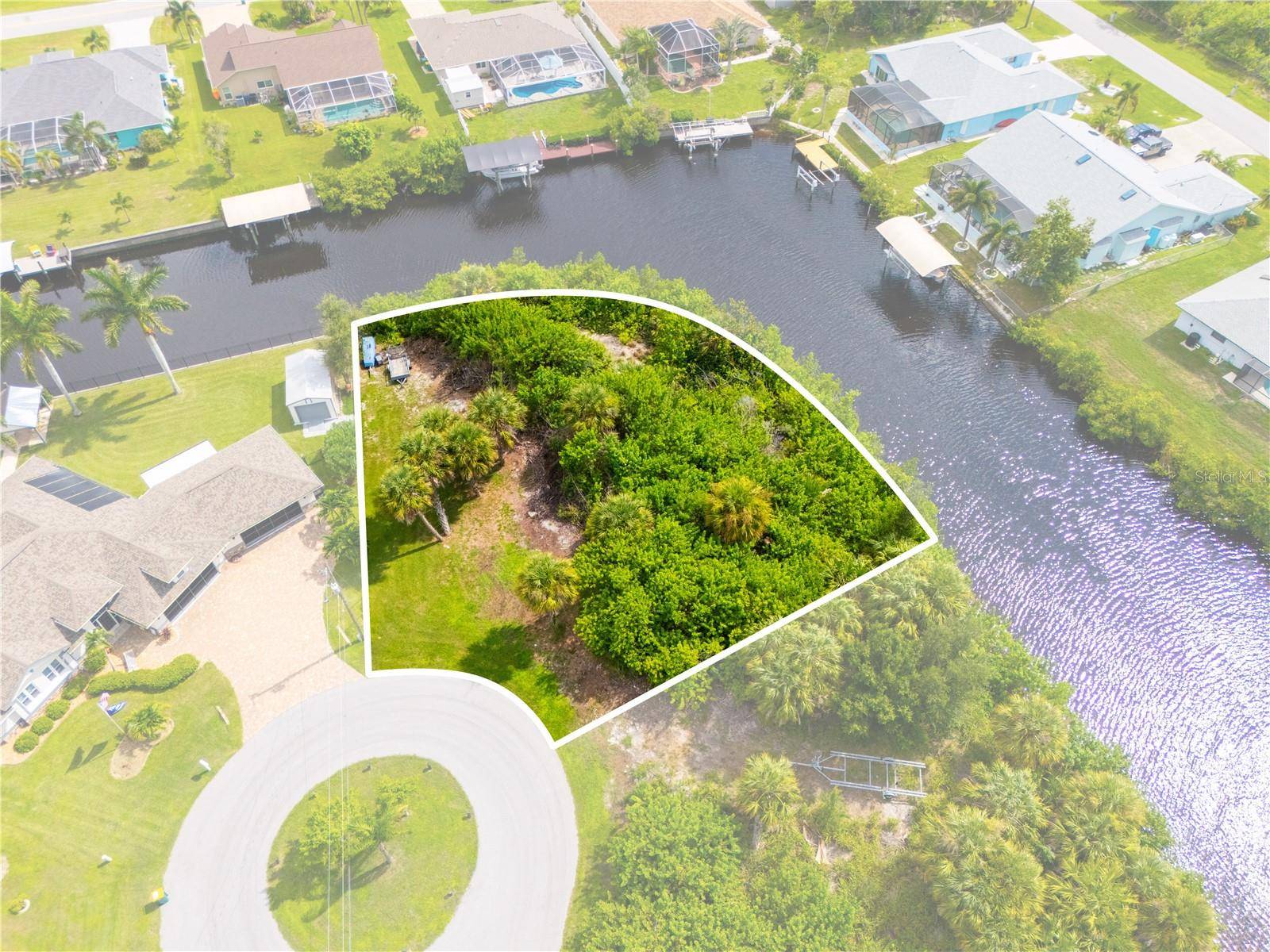 4497 BAYVIEW ST, Port Charlotte, FL 33948