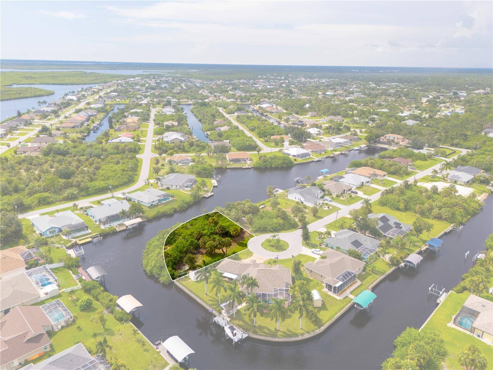 4497 BAYVIEW ST, Port Charlotte, FL 33948