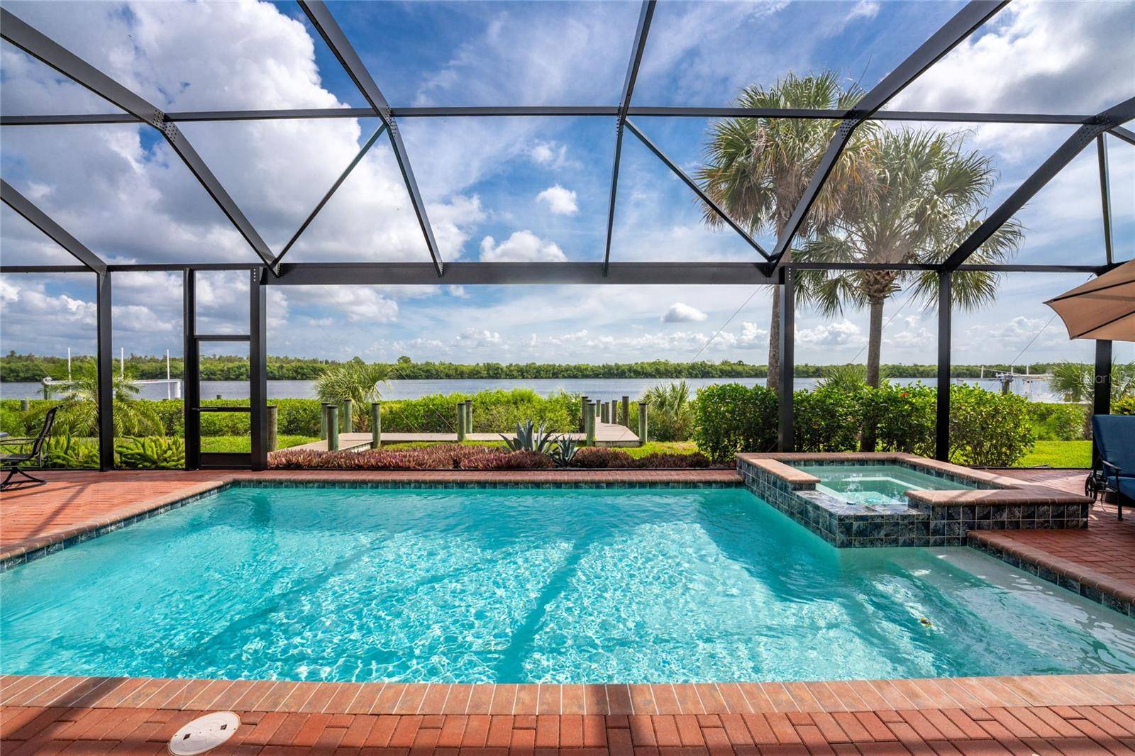 15248 SPANISH POINT DR, Port Charlotte, FL 33981