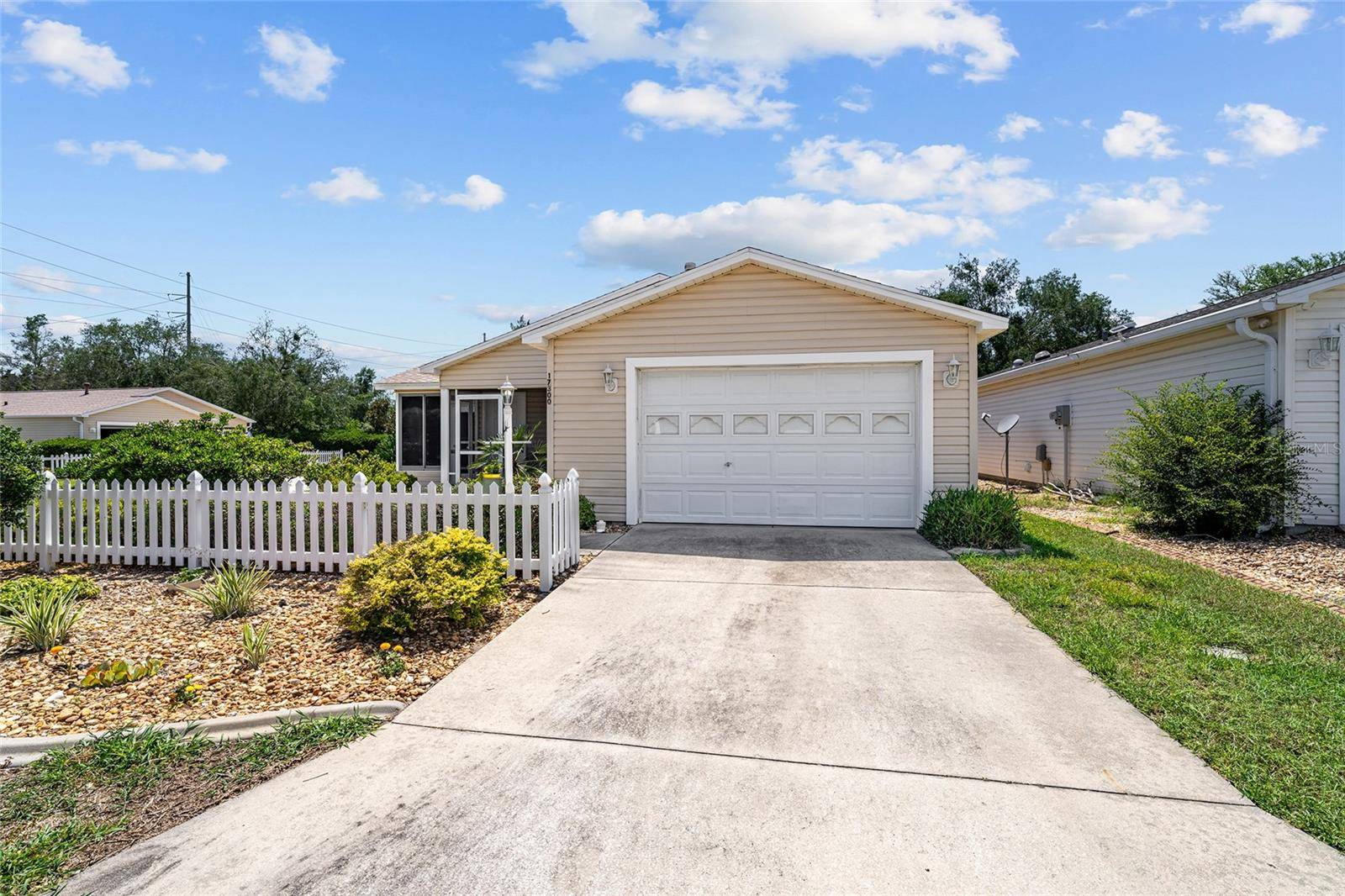 17300 SE 93RD HEYWARD AVE, The Villages, FL 32162