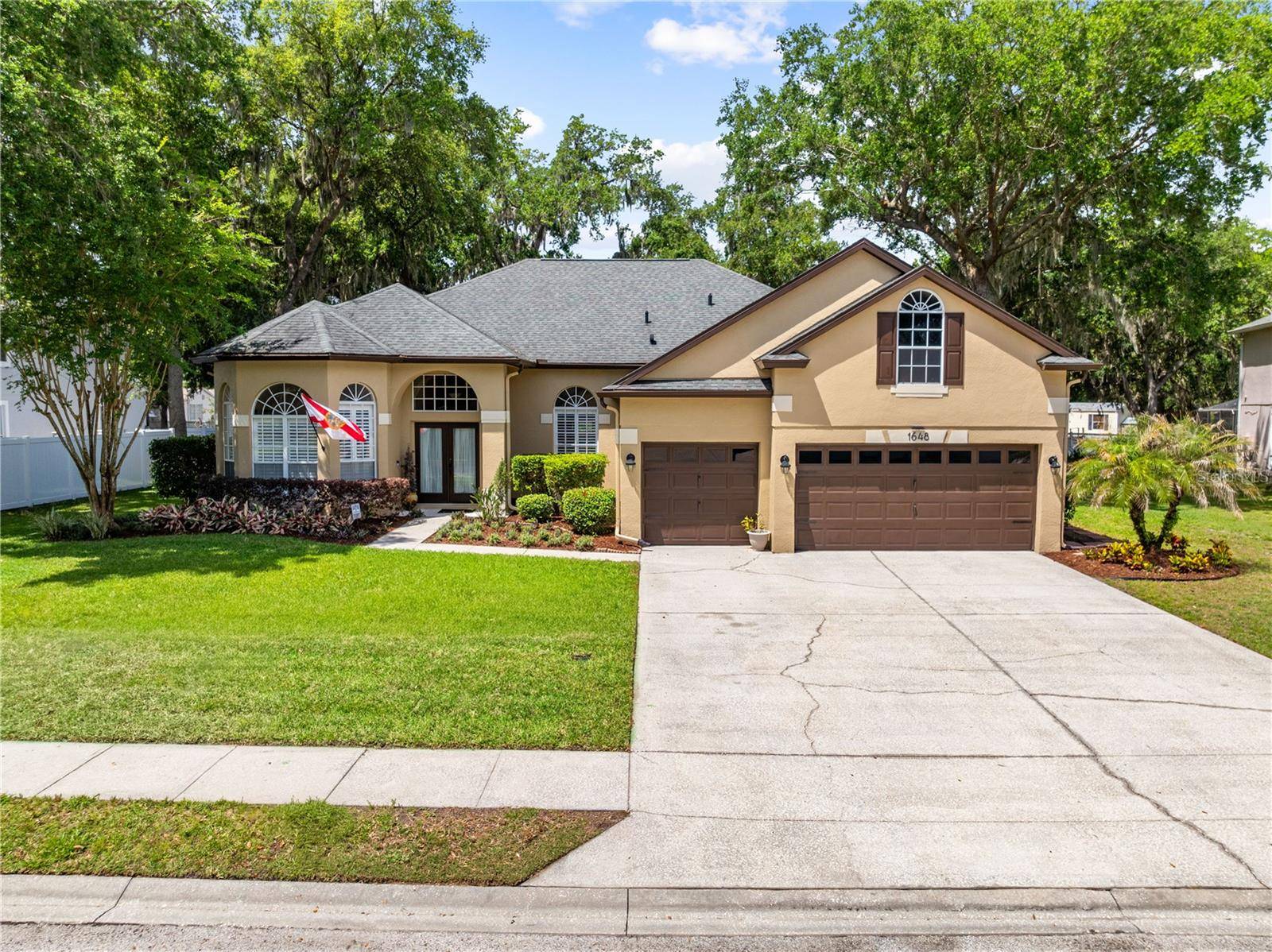 1648 MARINA LAKE DR, Kissimmee, FL 34744
