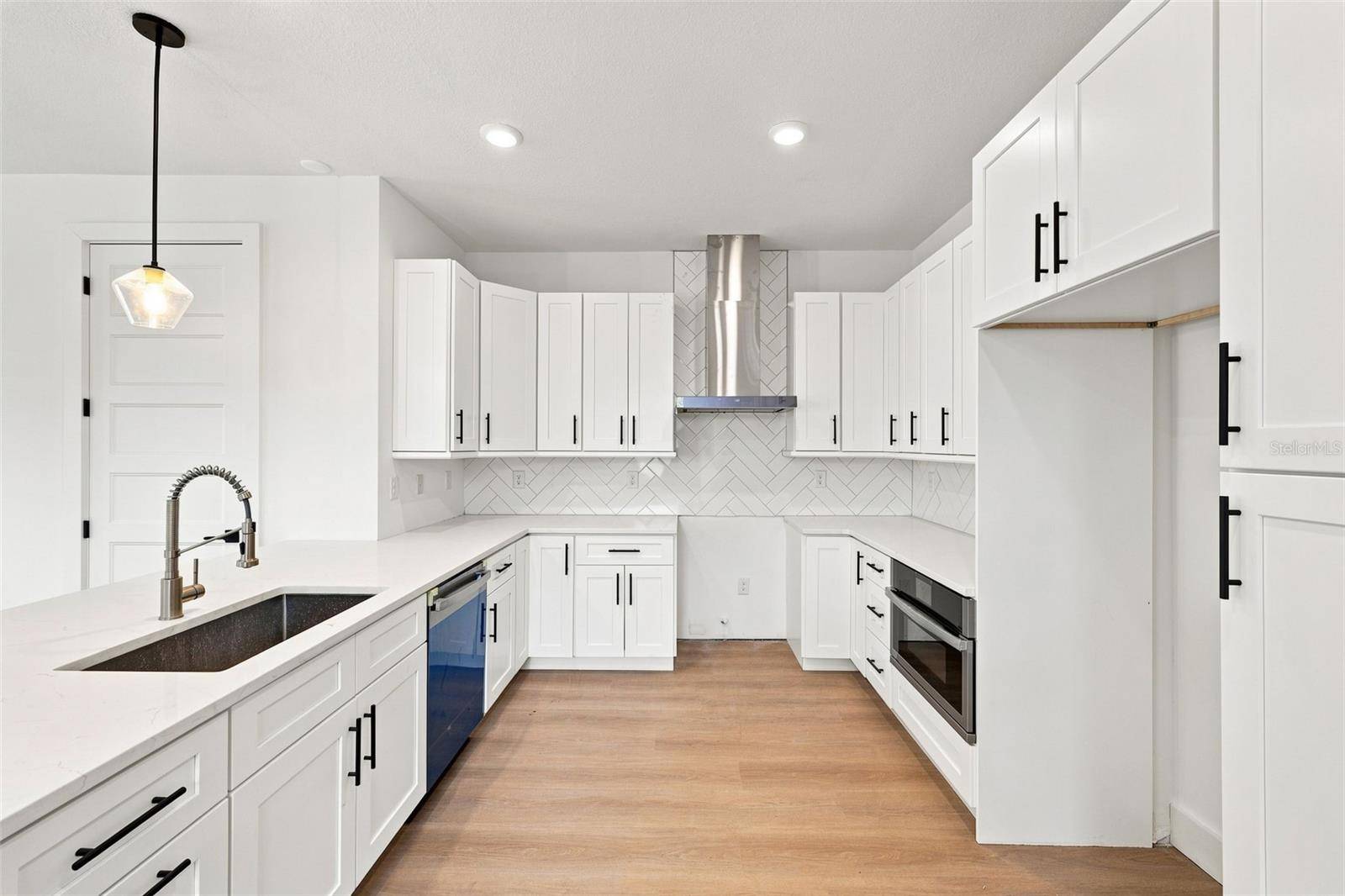 2508 W GRAY ST #1, Tampa, FL 33609
