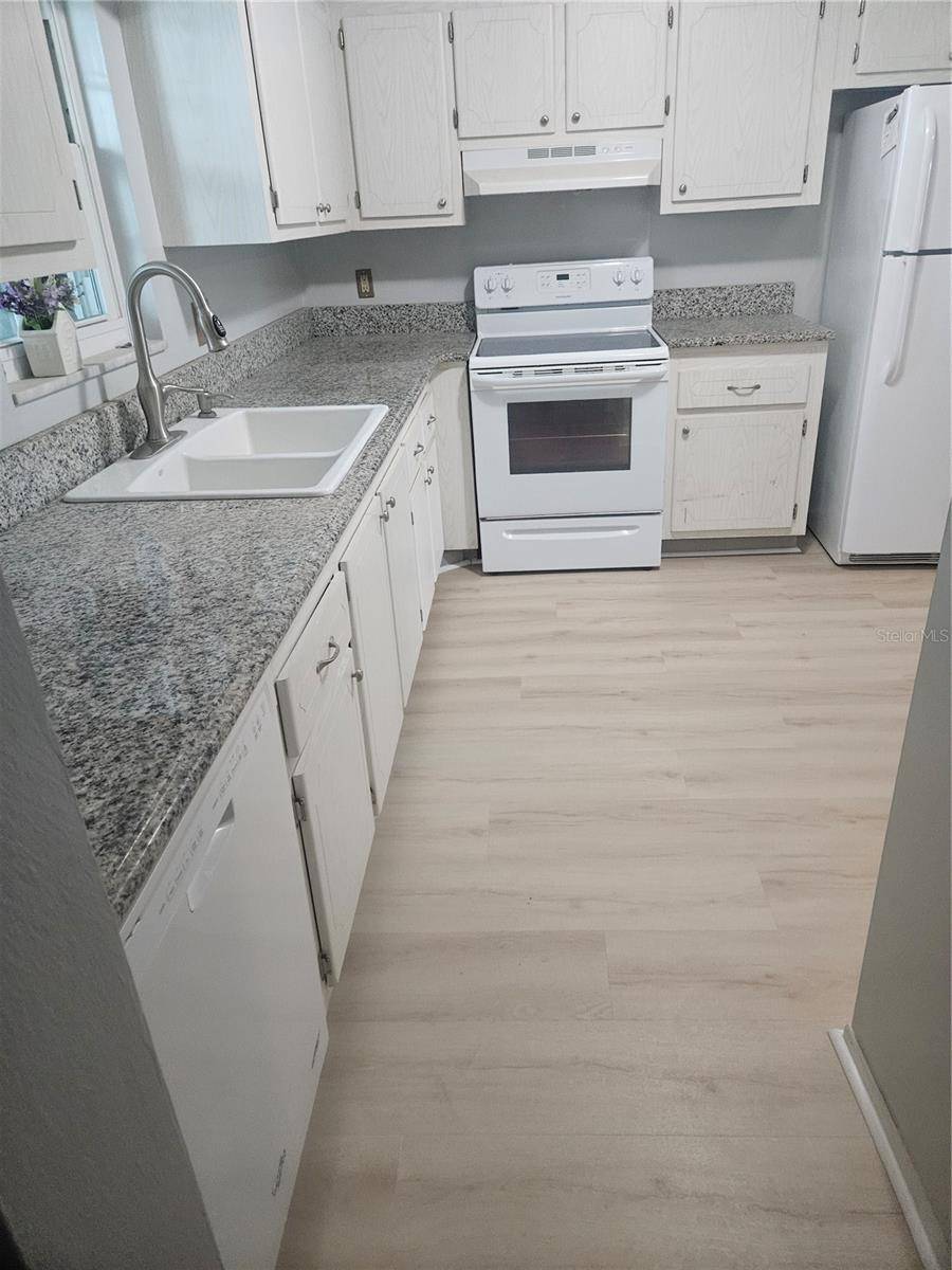 1706 BELLEAIR FOREST DR #310, Clearwater, FL 33756