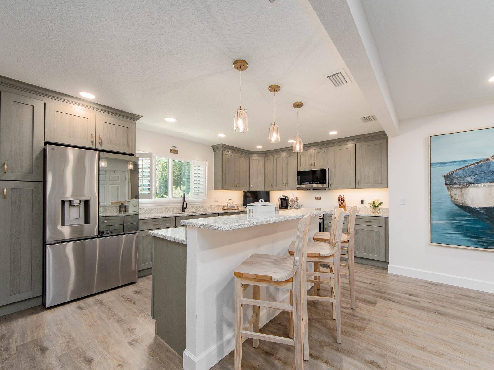 1207 TIMBERBROOKE DR, Palm Harbor, FL 34684