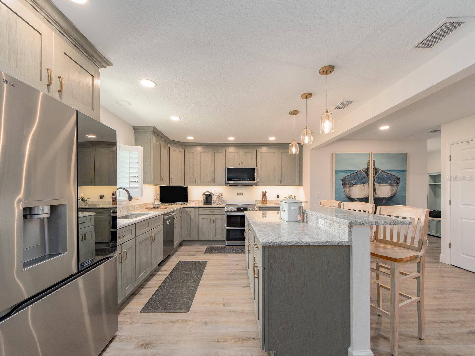 1207 TIMBERBROOKE DR, Palm Harbor, FL 34684
