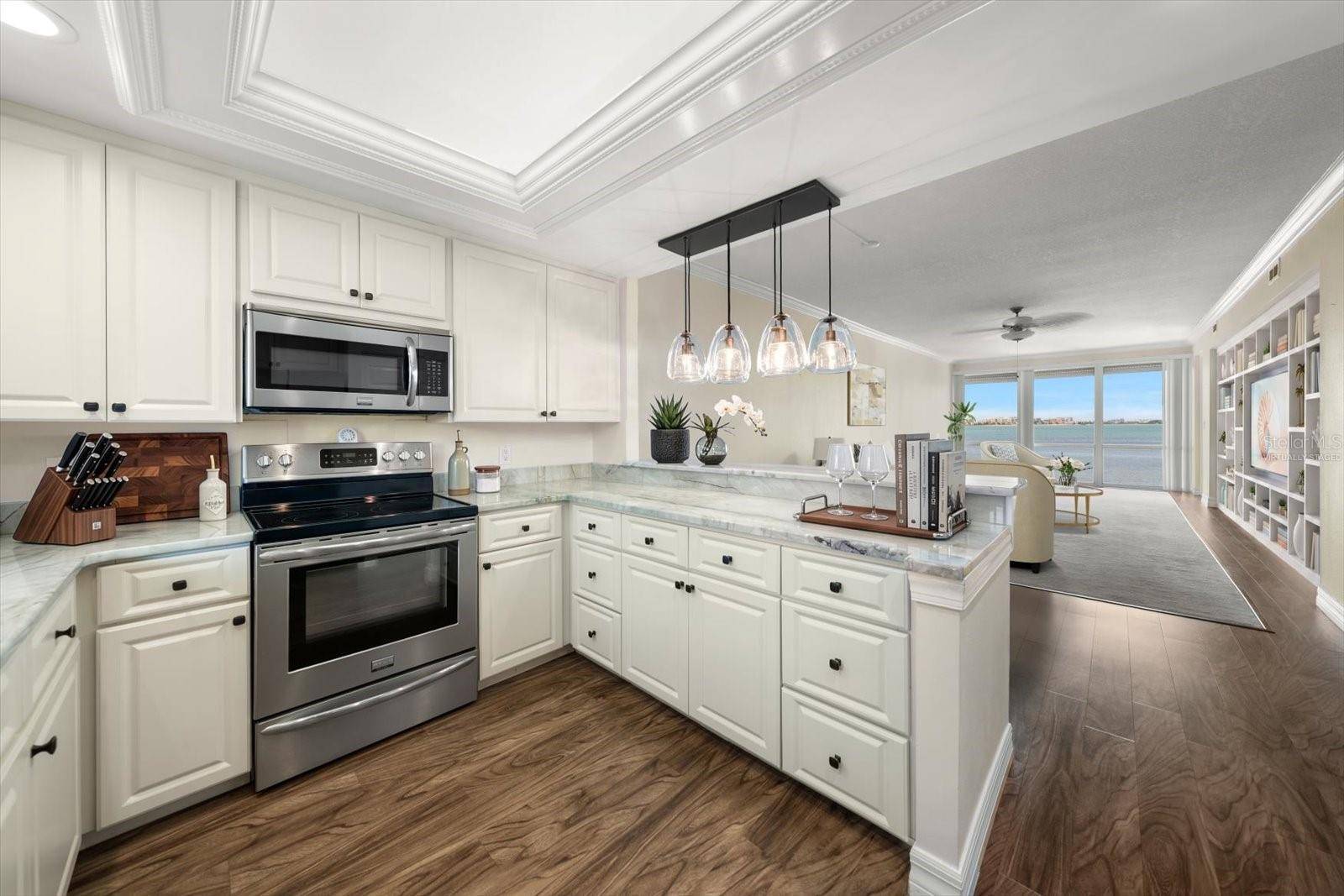 50 COE RD #123, Belleair, FL 33756