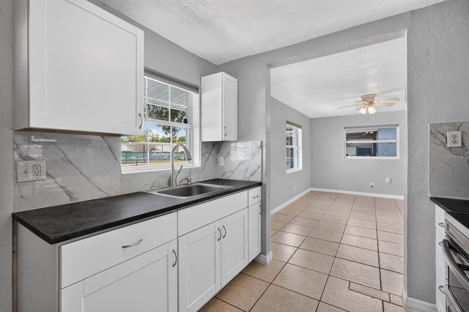 736 S CAROLINE ST, Daytona Beach, FL 32114