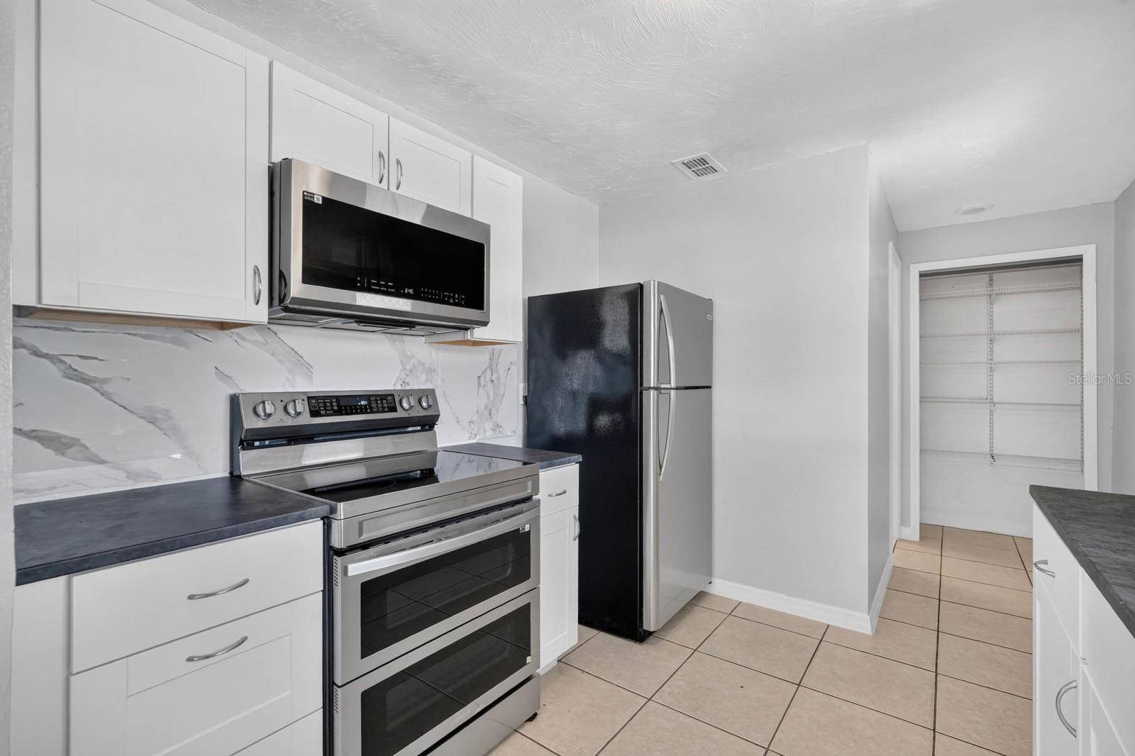 736 S CAROLINE ST, Daytona Beach, FL 32114