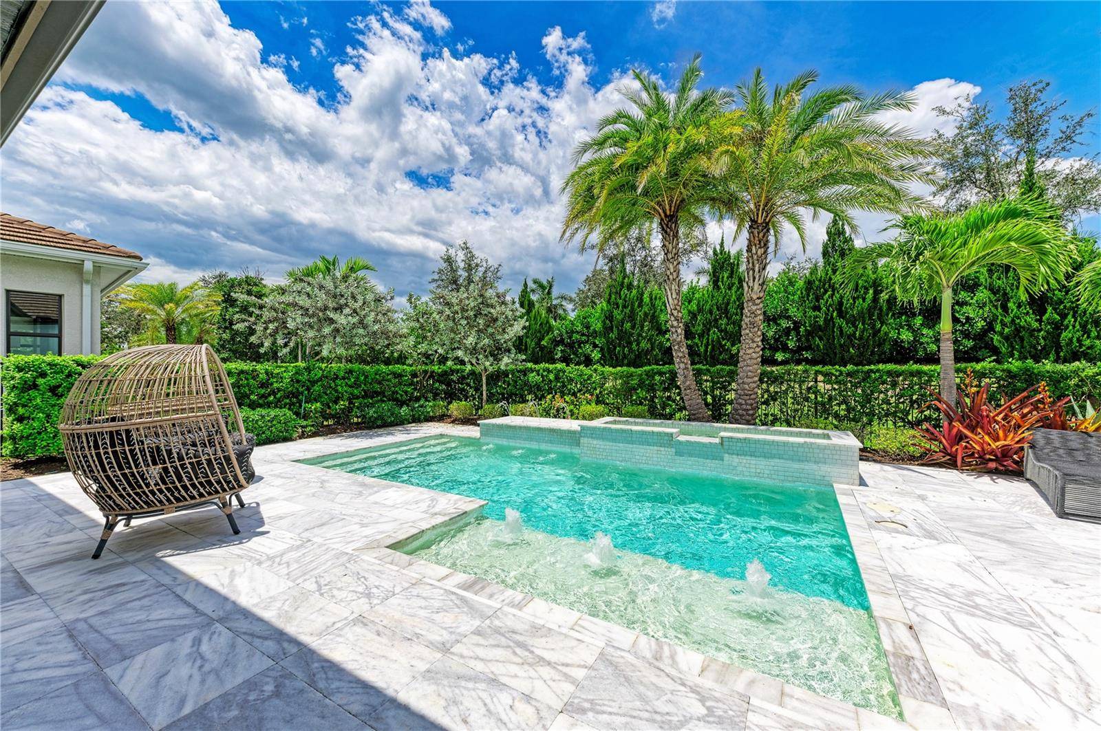 5060 SIMONS CT, Lakewood Ranch, FL 34211