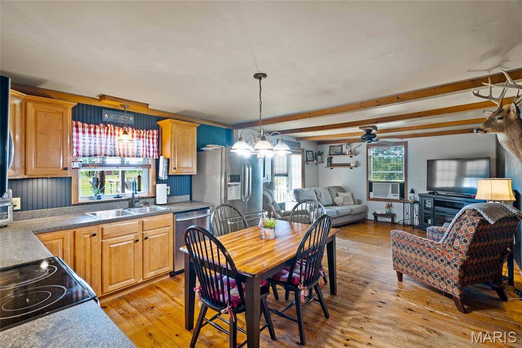 3616 County Road 2860, Other, MO 65257