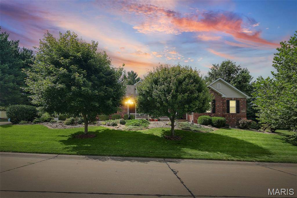 1105 Saddlewood DR, Maryville, IL 62062
