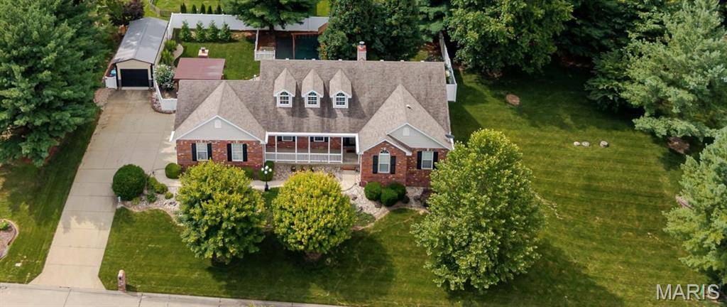 1105 Saddlewood DR, Maryville, IL 62062