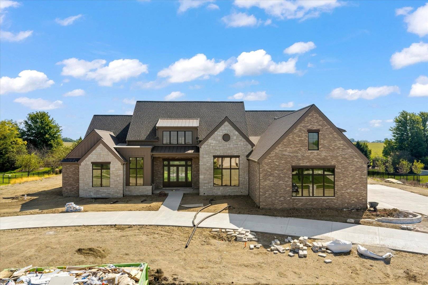 1404 Wyndemere Point DR, Champaign, IL 61822