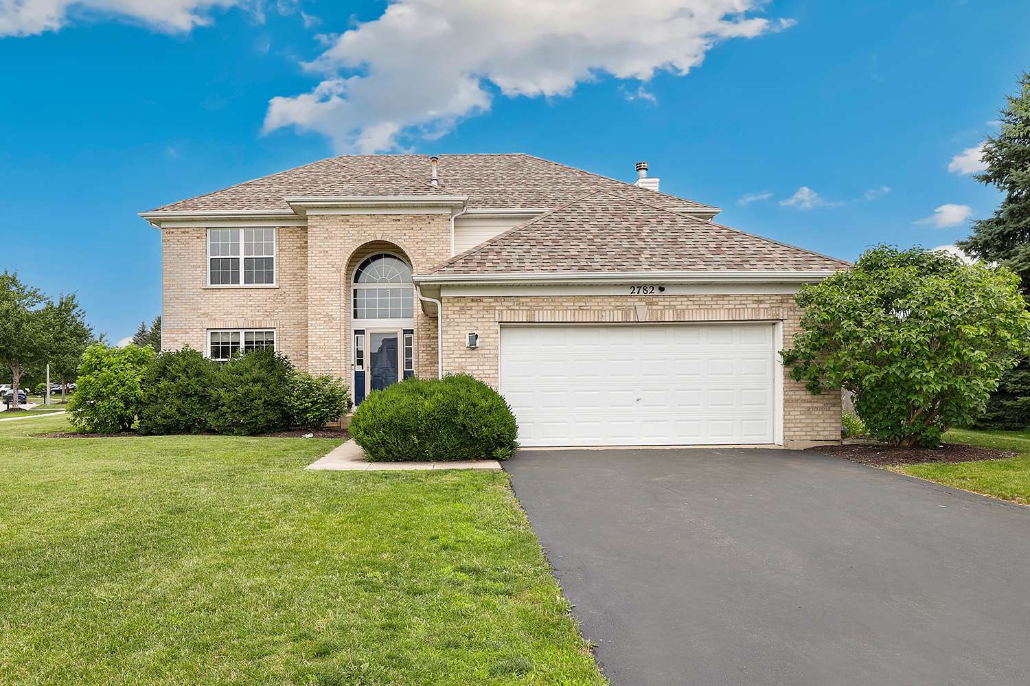 2782 Hobbs CT, Yorkville, IL 60560