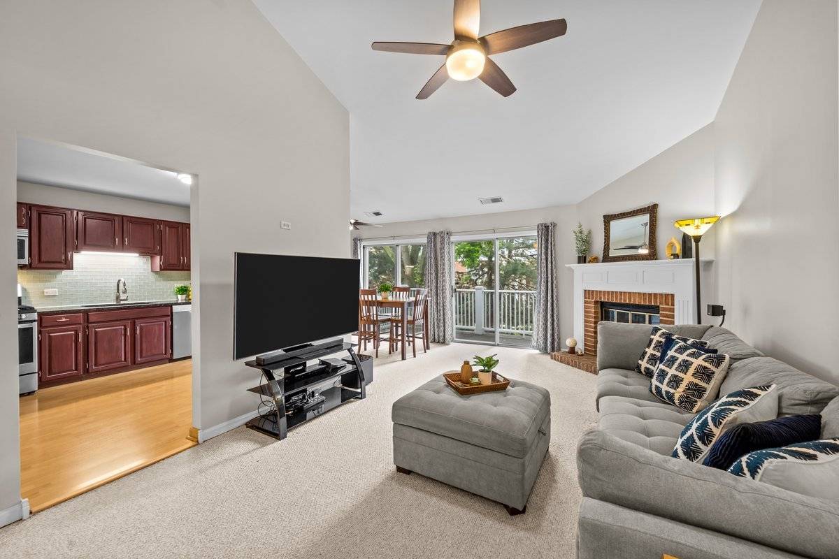 505 Green Bridge LN #B, Prospect Heights, IL 60070